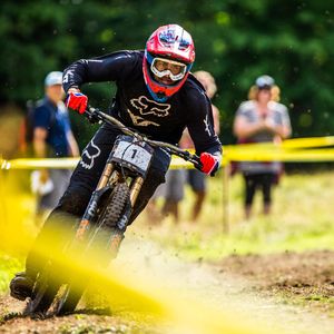 Image post by @foxmtb on Instagram