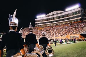 Image post by @carolinacrown on Instagram