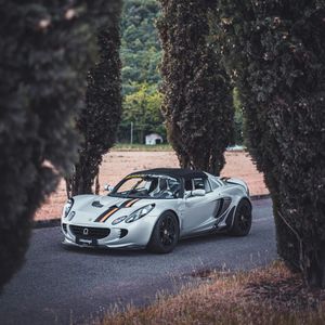 Image post by @lotuscars on Instagram