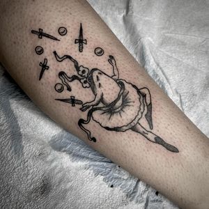 Image post by @jessfoxtattoos on Instagram