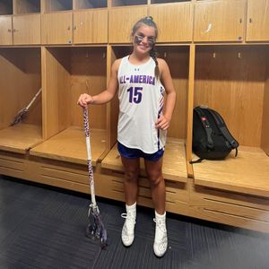 Image post by @hofstra_wlax on Instagram