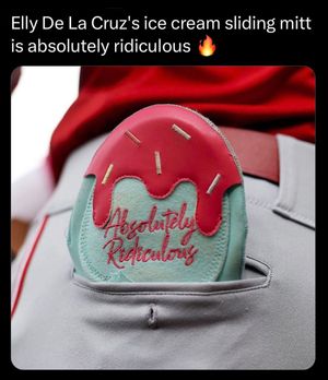 Image post by @mlblife on Instagram