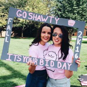 Image post by @collectivelykaitlyn on Instagram
