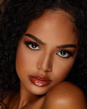 Image post by @fentybeauty on Instagram