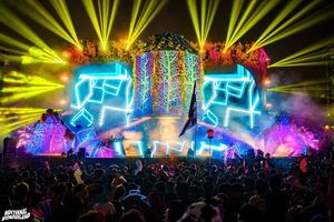 Image post by @nocturnalwland on Instagram