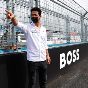 Image post by @lucasdigrassi on Instagram