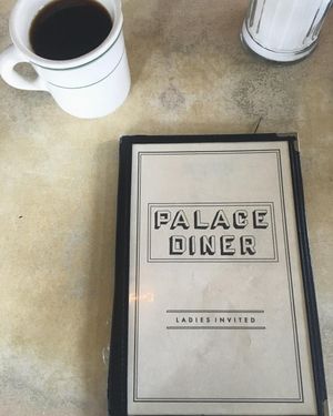 Image post by @themainemag on Instagram
