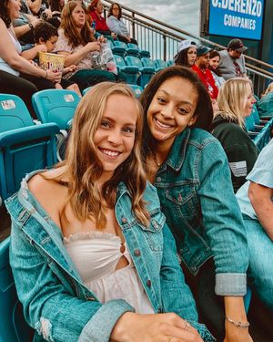 Image post by @stonehillwlax on Instagram