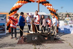 Image post by @sniderhockey on Instagram