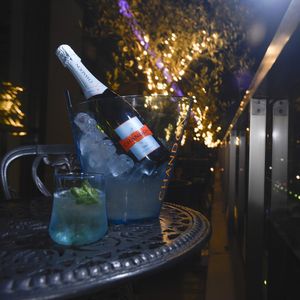 Image post by @hotelmadero on Instagram