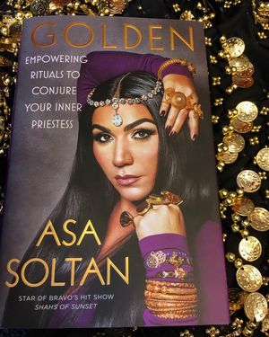 Image post by @gallerybooks on Instagram