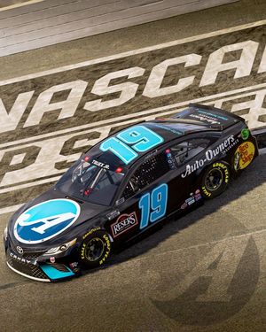 Image post by @joegibbsracing on Instagram