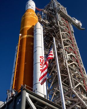 Image post by @nasaartemis on Instagram