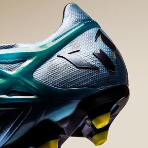 Image post by @adidasita on Instagram