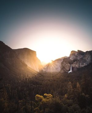 Image post by @litezall on Instagram