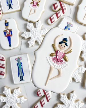 Image post by @angelbakednyc on Instagram