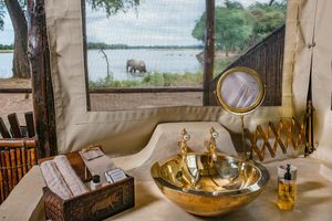 Image post by @chiawasafaris on Instagram