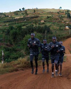 Image post by @nnrunningteam on Instagram