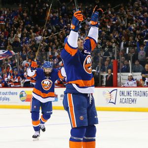 Image post by @nyislanders on Instagram