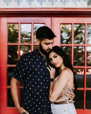 Image post by @thismodernlovephoto on Instagram