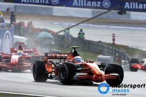 Image post by @motorsport.images on Instagram