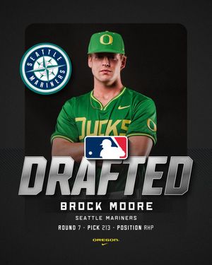 Image post by @OregonBaseball on Twitter/X