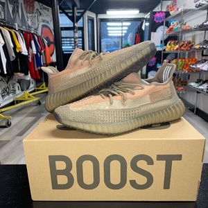 Image post by @scoopdrip on Instagram