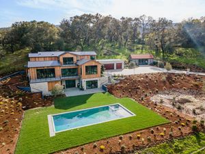 Image post by @christiesrealestate on Instagram