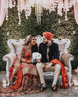 Image post by @thismodernlovephoto on Instagram