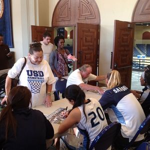 Image post by @usdtoreros on Instagram