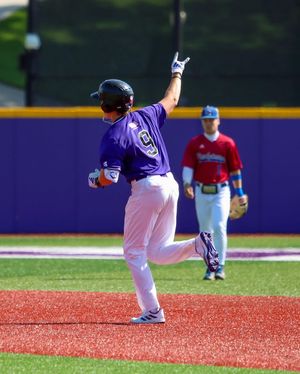 Image post by @hpu_baseball on Instagram