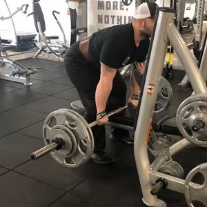 Image post by @apexfitnesscr on Instagram