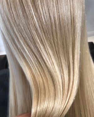 Image post by @studiovasi_salon on Instagram