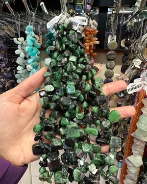 Image post by @beadcache on Instagram