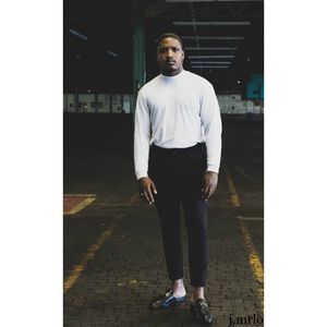Image post by @mrlo__ on Instagram