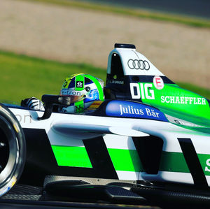 Image post by @lucasdigrassi on Instagram