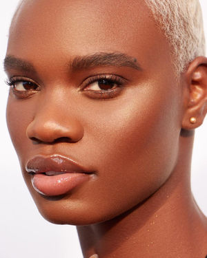 Image post by @fentybeauty on Instagram