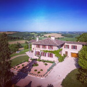 Image post by @christiesrealestate on Instagram