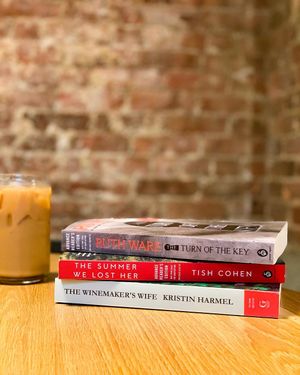 Image post by @gallerybooks on Instagram