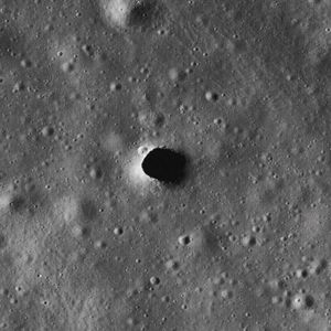 Image post by @nasaartemis on Instagram