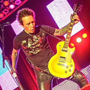 Image post by @billyidol on Instagram