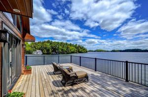Image post by @rowannewstadtrealestate on Instagram