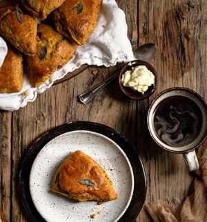 Image post by @twocupsflour on Instagram