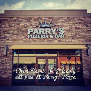 Image post by @parryspizza on Instagram