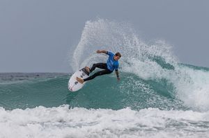 Image post by @wsl.qs on Instagram