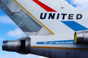 Image post by @united on Instagram