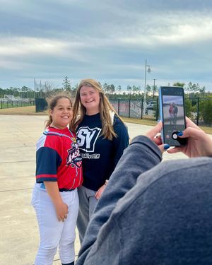 Image post by @softballyouth on Instagram