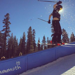 Image post by @uscskiandsnowboard on Instagram