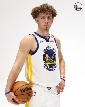 Image post by @warriors on Twitter/X