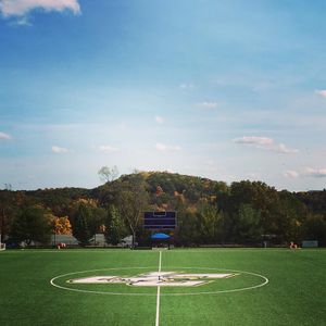 Image post by @juniatawlax on Instagram